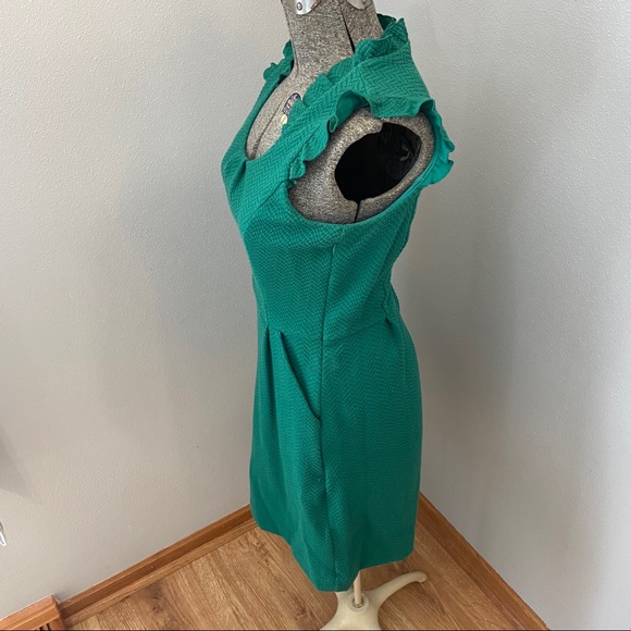 Size 6 Green Elle dress - Picture 2 of 6